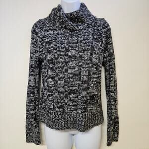 Western Connection Turtle Neck Knit Sweater Size‎ M Casual Staple Capsule